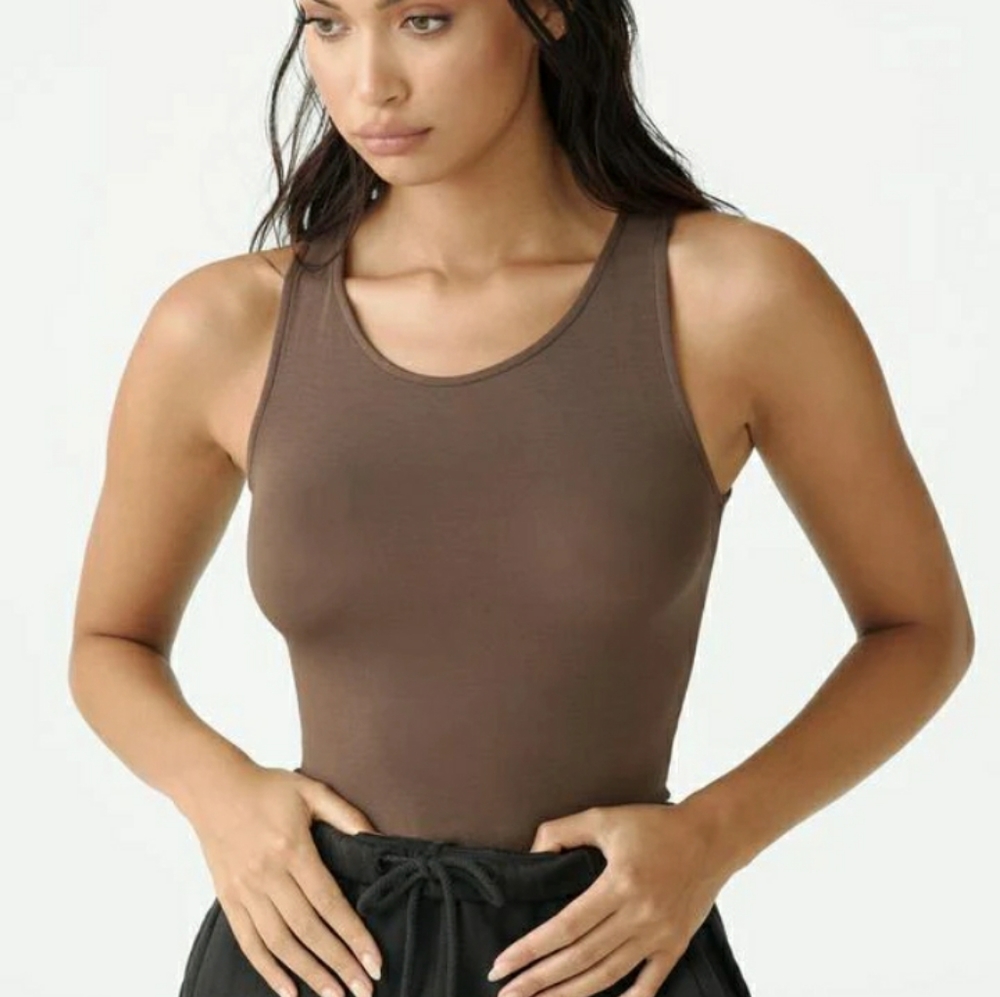 Joah brown bare tank